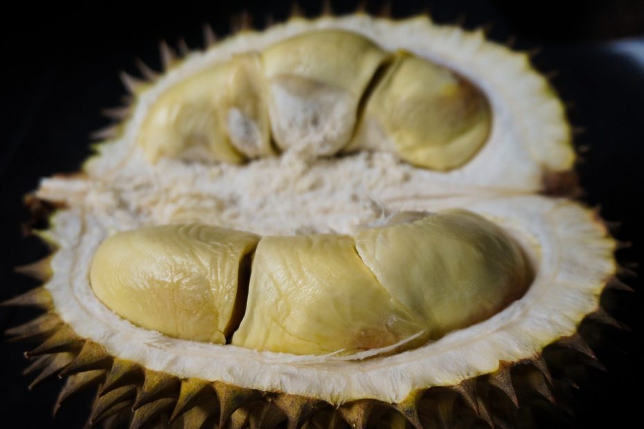 Kamu Harus Tahu! 6 Cara Mengatasi Pusing Setelah Makan Durian, Cara yang Kedua Gampang Banget